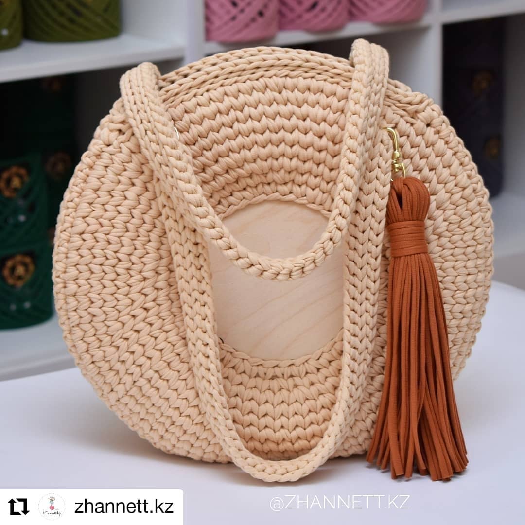 Round Cream Crochet Handbag with Brown Tassel
